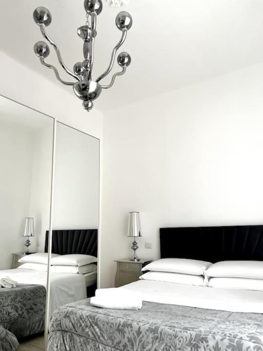 Hotel Virginia Apartaments - Stazione Termini Rome Luaran gambar