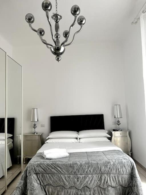 Hotel Virginia Apartaments - Stazione Termini Rome Luaran gambar