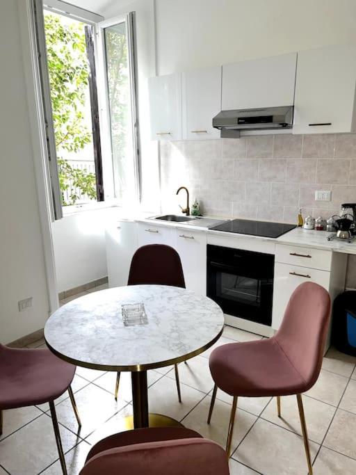 Hotel Virginia Apartaments - Stazione Termini Rome Luaran gambar