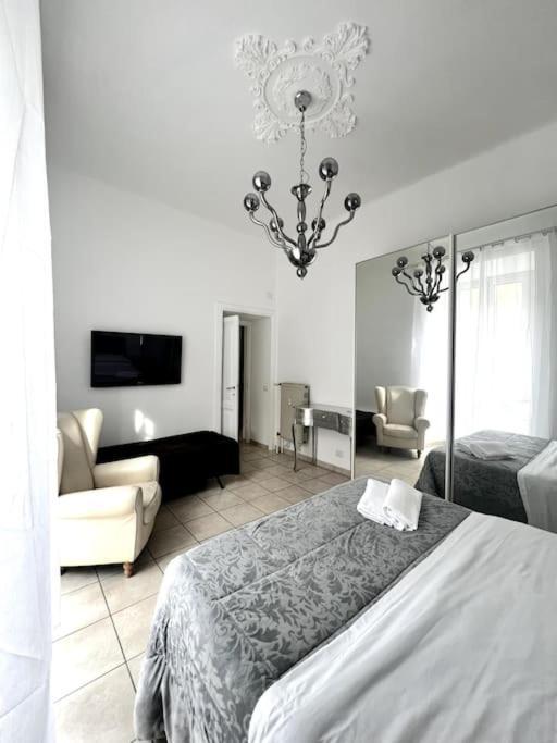 Hotel Virginia Apartaments - Stazione Termini Rome Luaran gambar
